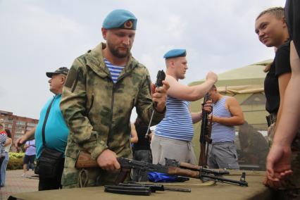Празднование Дня ВДВ в Красноярске