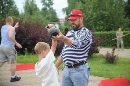 Празднование Дня ВДВ в Красноярске