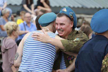Празднование Дня ВДВ в Барнауле
