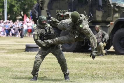 Празднование Дня ВДВ в Барнауле