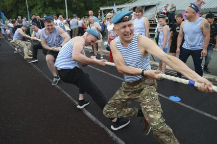 Празднование Дня ВДВ в Барнауле