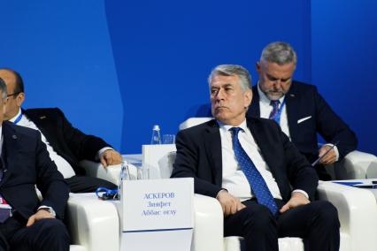 Зияфет Аскеров