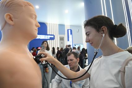 Форум-фестиваль Территория будущего. Москва 2030\" в Гостином дворе