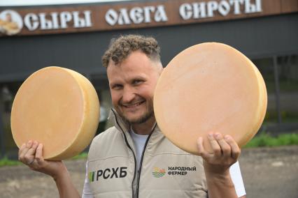 Олег Сирота