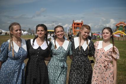 12-й открытый чемпионат России по пахоте в Санкт-Петербурге