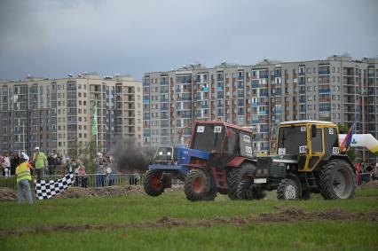 12-й открытый чемпионат России по пахоте в Санкт-Петербурге