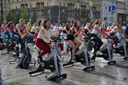 День Физкультурника отмечают в Москве
