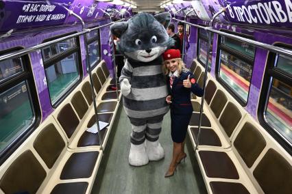 Запуск тематического поезда метро, посвященного памяти Олега Табакова