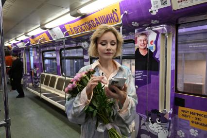 Запуск тематического поезда метро, посвященного памяти Олега Табакова