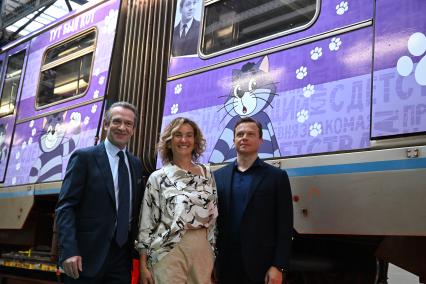 Запуск тематического поезда метро, посвященного памяти Олега Табакова