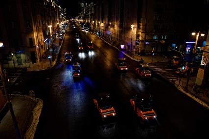 Замена асфальтового покрытия на Тверской улице