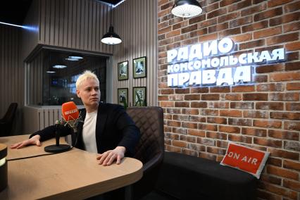 Певец Ярослав Дронов (Shaman) на радио `Комсомольская правда`