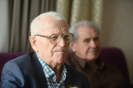 Участники поиска группы Дятлова Владислав Карелин и Сергей Соргин