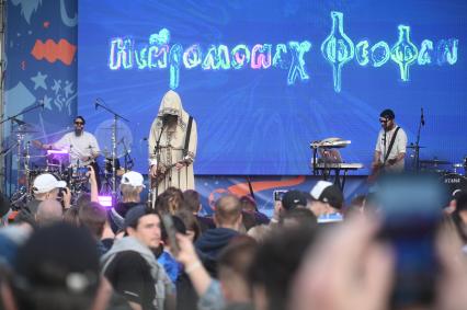 Открытая тренировка ФК Зенит на Дворцовой площади в Петербурге