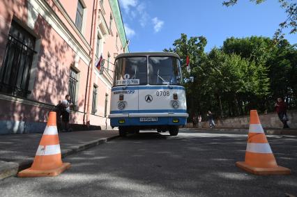 Ретроавтопробег автобусов Ленинградский рейс\" в Санкт-Петербурге