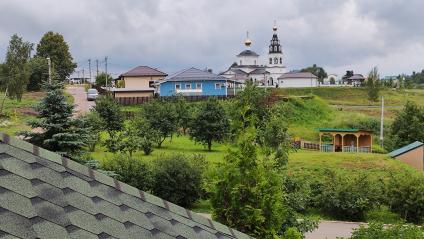 Возрожденное село Губино в Калужской области