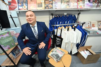 Константин Семёнов