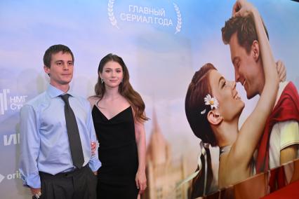 Премьера сериала Москва слезам не верит. Все только начинается\"