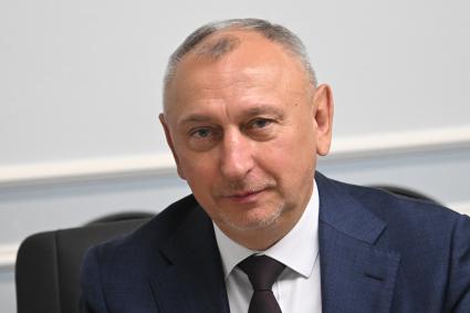Александр Ярошенко