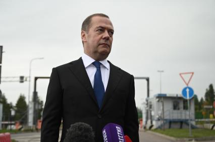 Визит Дмитрия Медведева на российско-финнскую границу