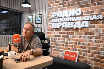Оскар Кучера на радиостанции Комсомольская правда\"
