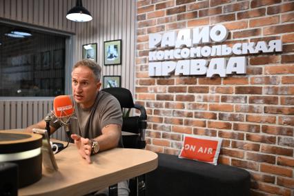 Оскар Кучера на радиостанции Комсомольская правда\"