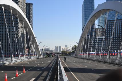 Открытие движения по мосту Академика Королева в Москве