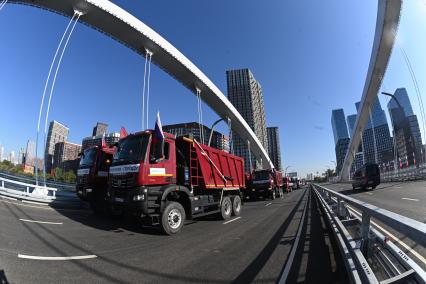 Открытие движения по мосту Академика Королева в Москве