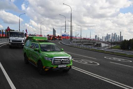 Открытие движения по мосту Академика Королева в Москве
