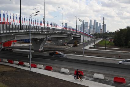Открытие движения по мосту Академика Королева в Москве