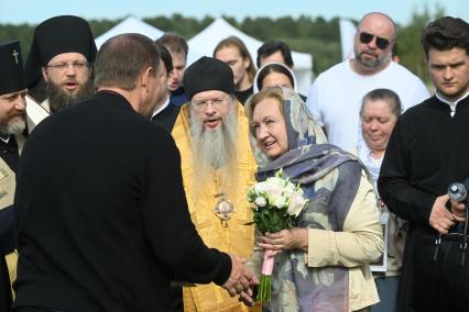 Анна Громова
