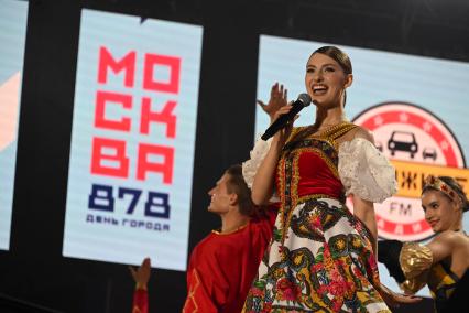Концерт звезд \"Дорожного радио\" - \"С днем рождения, Москва!\"