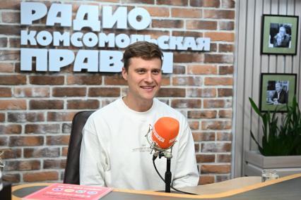 Александр Энберт на радиостанции Комсомольская правда\"