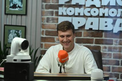 Александр Энберт на радиостанции Комсомольская правда\"