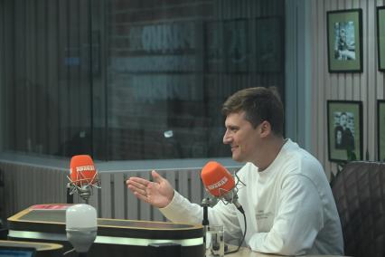 Александр Энберт на радиостанции Комсомольская правда\"