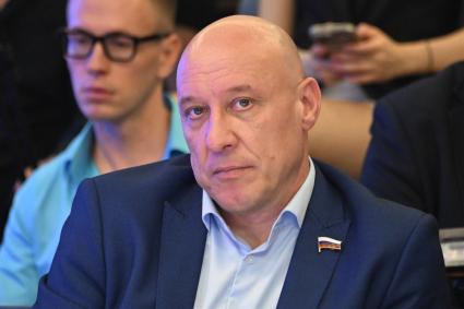 Пресс-конференция, посвященная старту акции Песни и кино - нашим героям\"
