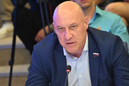 Пресс-конференция, посвященная старту акции Песни и кино - нашим героям\"