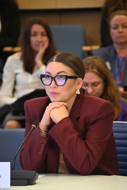 Пресс-конференция, посвященная старту акции Песни и кино - нашим героям\"