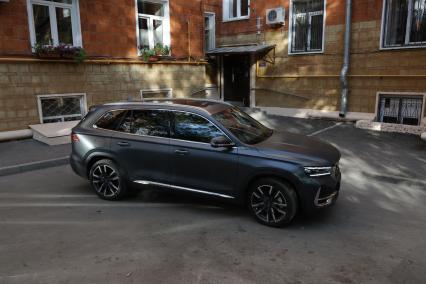 Тест-драйв автомобиля Geely Monjaro