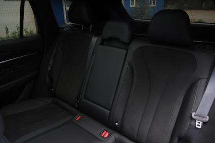 Тест-драйв автомобиля Geely Monjaro