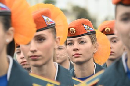 Церемония принятия присяги курсантами Академии Государственной противопожарной службы МЧС России на ВДНХ