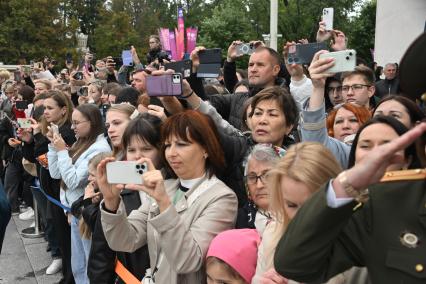 Церемония принятия присяги курсантами Академии Государственной противопожарной службы МЧС России на ВДНХ