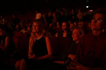 Премьера фильма Август\" в кинотеатре \"КАРО 11 Октябрь\"