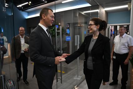 Михаил Дегтярев и Олеся Носова в редакции  Комсомольская правда\"