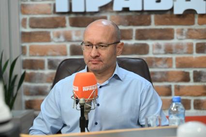 Владимир Семенов на радиостанции Комсомольская правда\"