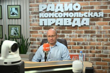 Владимир Семенов на радиостанции Комсомольская правда\"