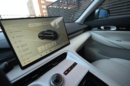 Тест-драйв автомобиля Geely EX5