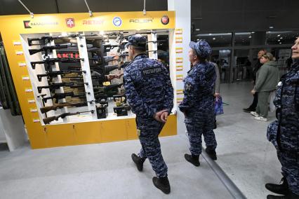 Международная выставка \"Мир Охоты и Рыбалки\" в \"Крокус Экспо\"