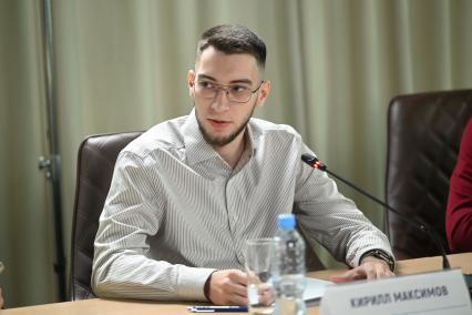 Кирилл Максимов