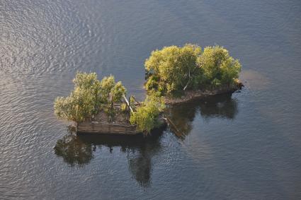 Река Вишера и камень Ветлан в Пермском крае